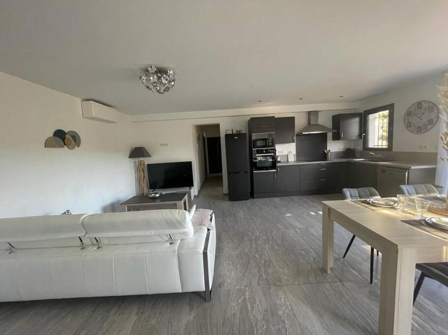 Coeur De Provence Apartment Greoux-les-Bains ภายนอก รูปภาพ